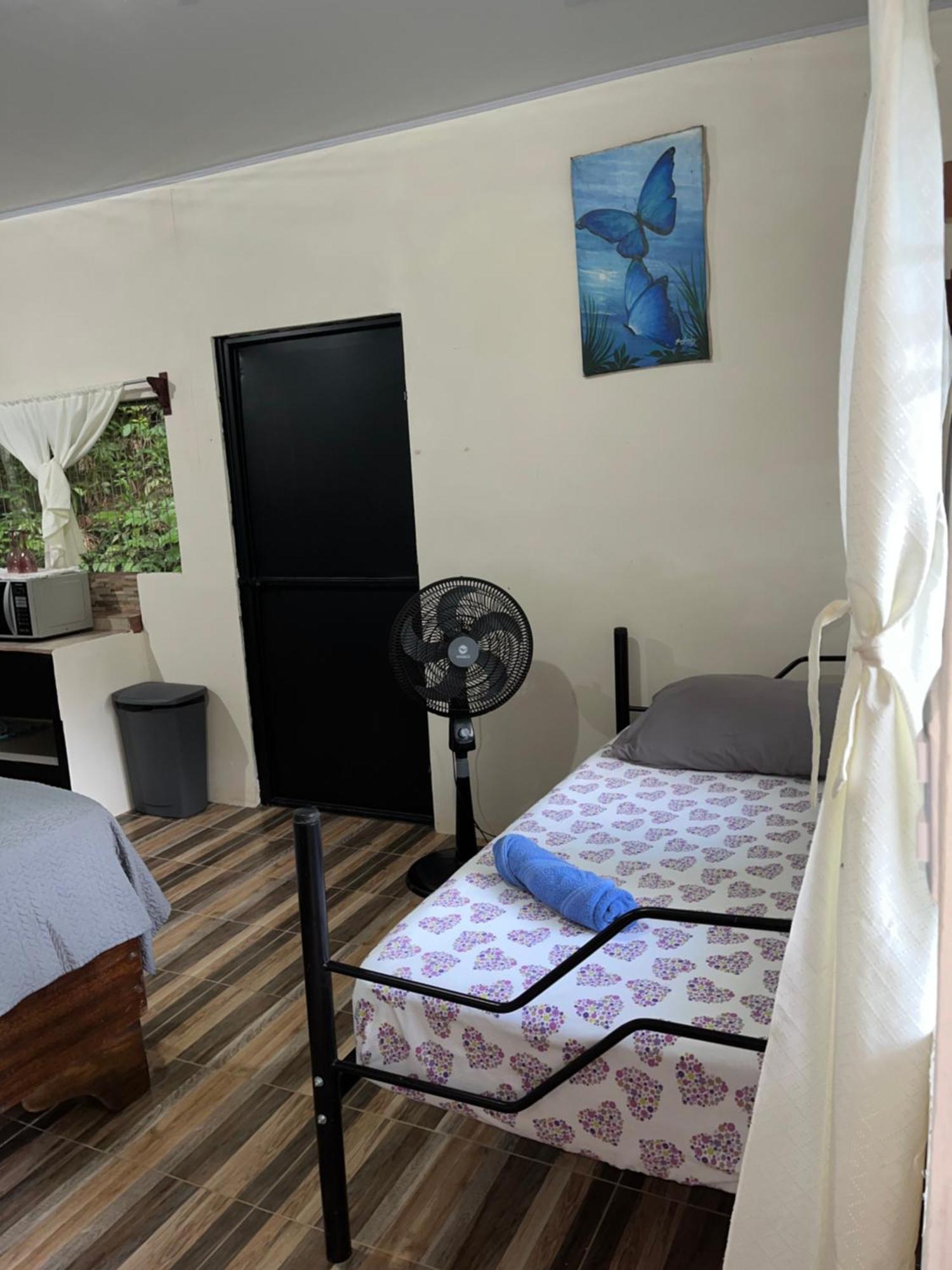 Casa Escondida Apartments Мануэль-Антонио Экстерьер фото